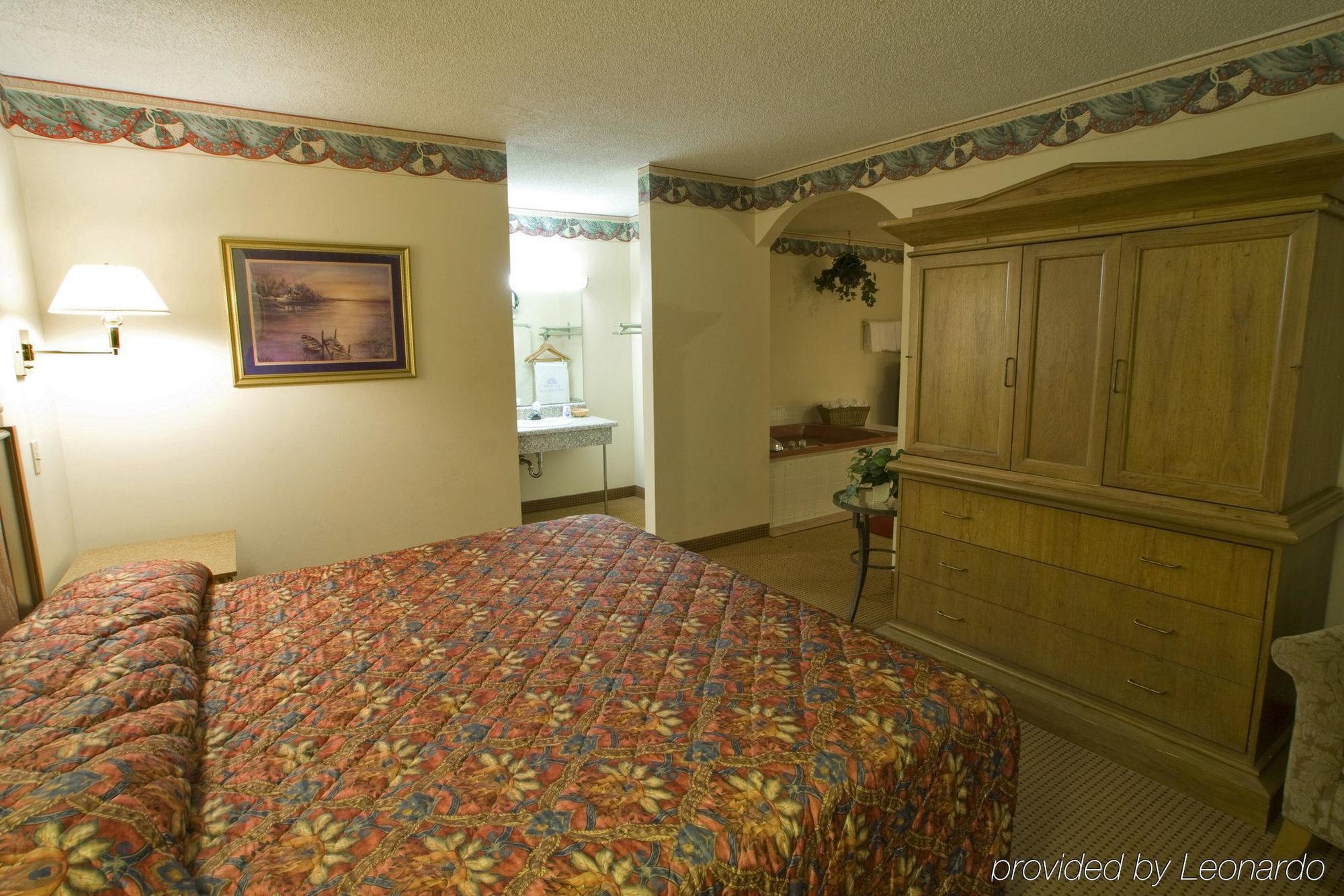 Americas Best Value Inn-Celina Room photo